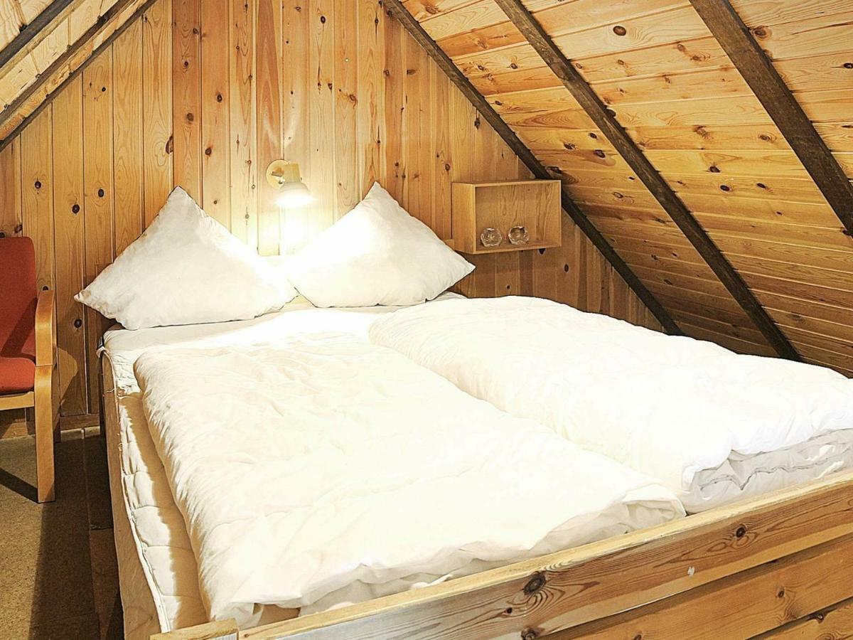 6 Person Holiday Home In Hvide Sande Chambre photo