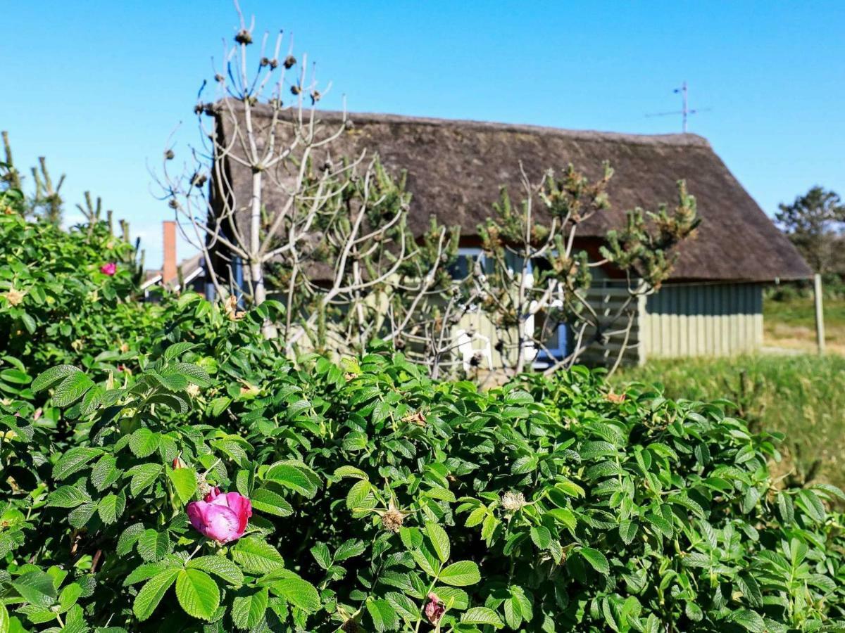 6 Person Holiday Home In Hvide Sande Extérieur photo